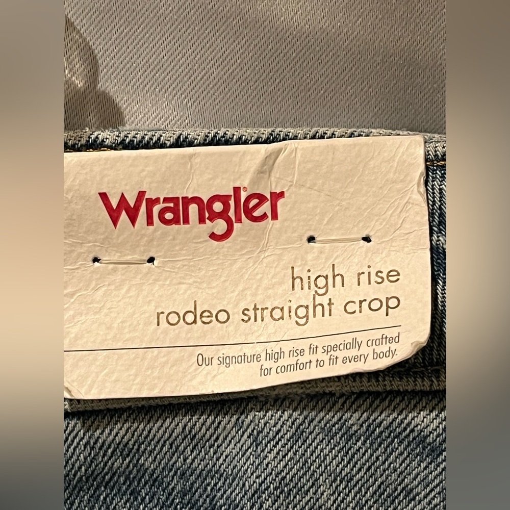 Wrangler High Rise Rodeo Straight Crop Jeans - Picture 4 of 8